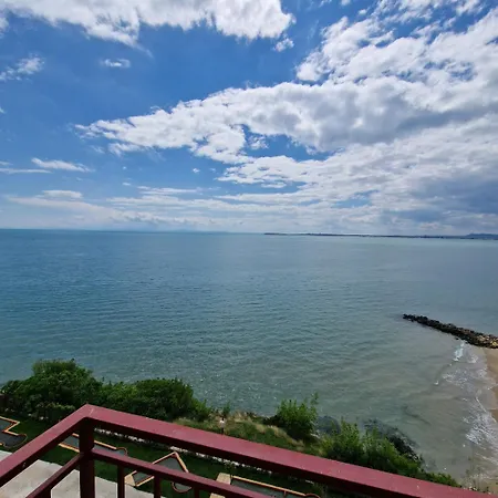 דירה Panorama Marina Fort Beach & Grand Resort - Premium Apartments Sea Viev סבטי ולאס